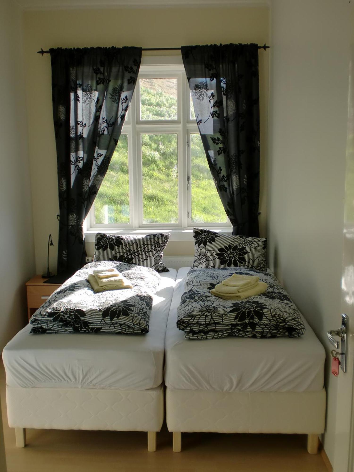 Guesthouse Tilraun Blonduos Oda fotoğraf