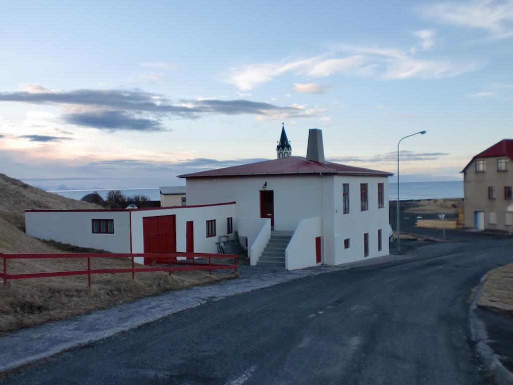 Guesthouse Tilraun Blonduos Dış mekan fotoğraf